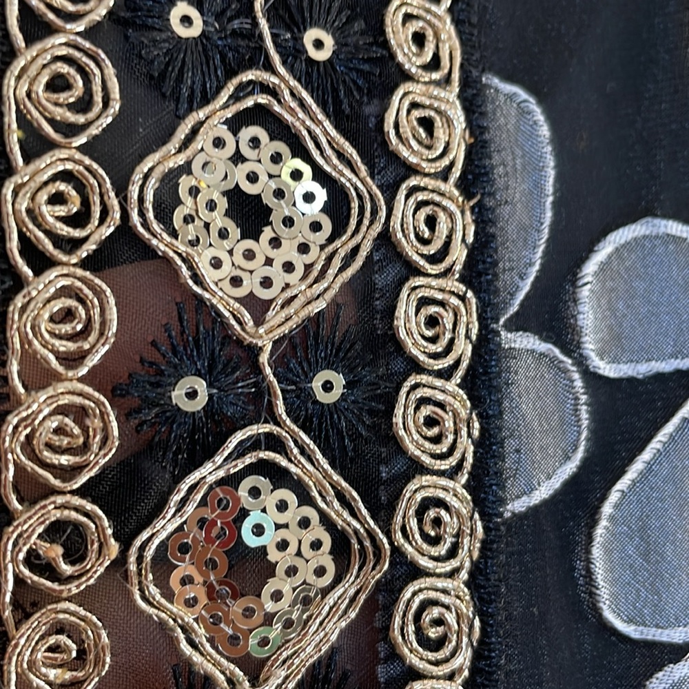 POL Black Organza & Gray Floral w. Gold Embellished Trim Detail Kimono M/L NWOT - Picture 6 of 11